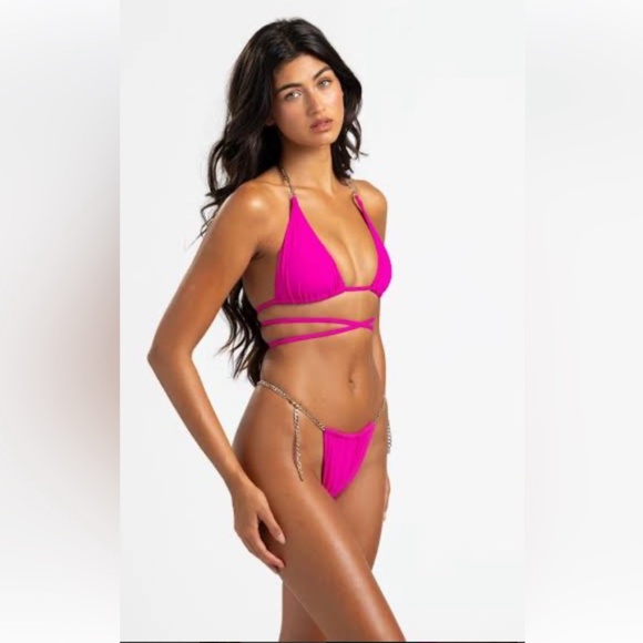 Listing for show and tell on skimpy/thong M bottoms only - Picture 8 of 11